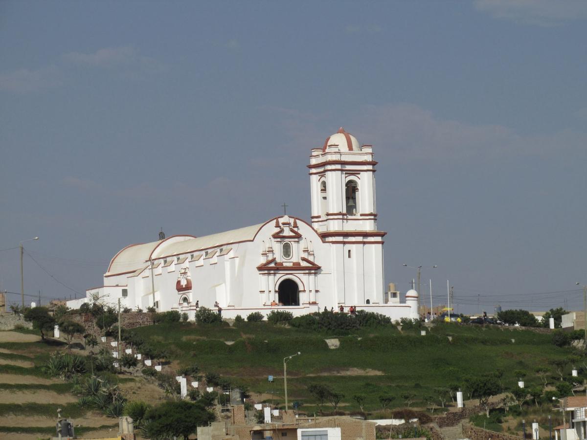 Hotel El Sombrero Huanchaco Kültér fotó